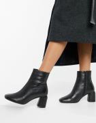 Topshop - Sorte læderstøvler med blokhæl