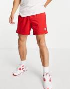 Nike - Club - Vævede shorts i rød