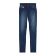 Mørk Denim Slim Fit Jeans