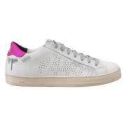 Hvide og lyserøde sneakers med livligt design