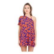 Kort lilla og orange pop art kjole