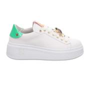 Hvide læder sneakers med grønne og lyserøde indsatser