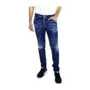 Slim-fit jeans