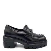 Studded Leather Closed Shoe Black