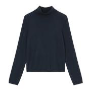 Almindelig fintstrikket turtleneck sweater