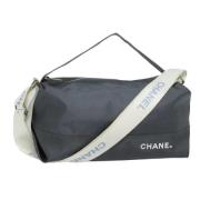 Pre-owned nylon chanel-tasker