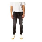 Slim Fit Mid Waist Jeans