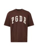 Pegador Bluser & t-shirts 'LAYTON'  mørkebrun / hvid