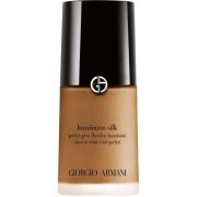 Giorgio Armani Luminous Silk Foundation 11 Deep, Olive