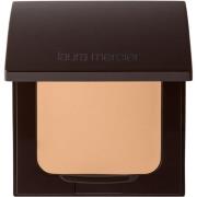 Laura Mercier Translucent Pressed Setting Powder Medium Deep