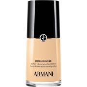 Giorgio Armani Luminous Silk Foundation 3
