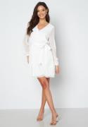 Bubbleroom Occasion Ninni dress White 46