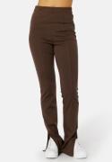 BUBBLEROOM Sofi slit trousers Dark brown 3XL