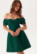 FOREVER NEW Sylvia Off Shoulder Mini Emerald Green 34