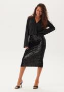 Happy Holly Sequin Trumpet Sleeve Midi Dress Black 44/46