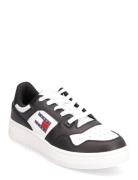 Tjw Retro Basket Ess Low-top Sneakers Black Tommy Hilfiger