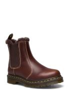 2976 Leonore Dark Brown Classic Pull Up Shoes Boots Ankle Boots Ankle Boots Flat Heel Brown Dr. Martens