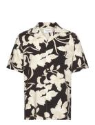 Aop Viscose Resort Collar S/S Tops Shirts Short-sleeved Black Lindbergh