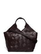 Misu L, Vino, O Designers Small Shoulder Bags-crossbody Bags Brown Cala Jade