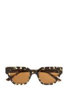 Kaws Accessories Sunglasses D-frame- Wayfarer Sunglasses Brown A.Kjærbede