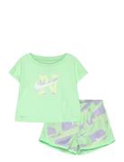 Nkg Prep In Your Step Tempo Se Sets Sets With Short-sleeved T-shirt Green Nike