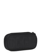 Sport Jr. Oval Pencil Case - Black Bold Accessories Bags Pencil Cases Black Beckmann Of Norway