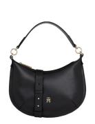 Th Chic Shoulder Bag Bags Small Shoulder Bags-crossbody Bags Black Tommy Hilfiger