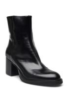 Bootie - Block Heel - With Zippe Shoes Boots Ankle Boots Ankle Boots With Heel Black ANGULUS