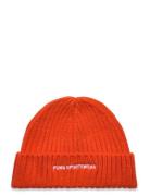 Puma Sportwear Fisherman Beanie Sport Women Sport Accessories Sport Beanies Orange PUMA