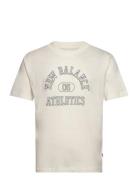 Graphic T-Shirt 1 Sport Men Sports Clothes Sport Tops Sport T-Skjorte Beige New Balance