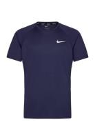 Nike Essential Short Sleeve Hydroguard Sport Men Men Sports Clothes Sport Tops Sport T-Skjorte Navy NIKE SWIM