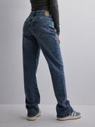 Pieces - Straight jeans - Medium Blue Denim - Pckelly Mw Straight Jeans MB402 Noo - Jeans