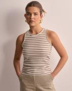 Pieces - Beige - Pcruka Boxer Tank Top Noos Bc