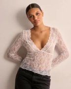 Nelly - Hvid - Gorgeous Lace LS Top