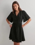 Selected Femme - Sort - Slfdahlia Ss Short Broderi Dress No