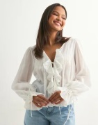 Nelly - Hvid - Stunning Flounce Blouse
