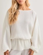 Nelly - Hvid - Perfect Plisse LS Top