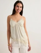 Nelly - Champagne - Sassy Lace Singlet